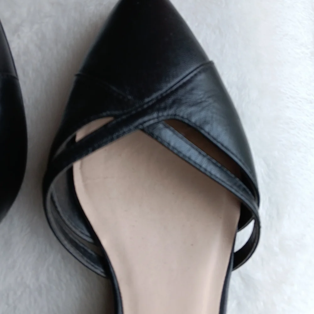 Tahari Black D'Orsay Pointed-Toe Slight Wedge with Crisscross Vamp